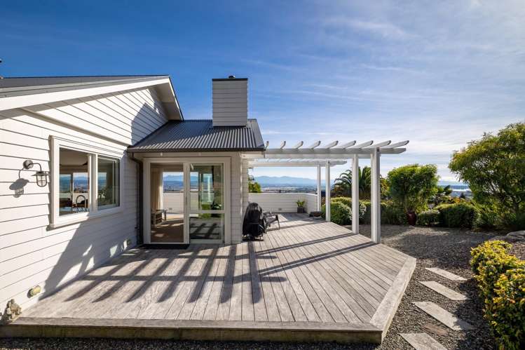 24 Hillplough Heights Richmond_9