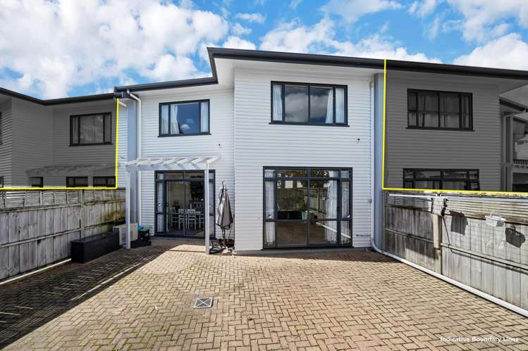 44/2 Armoy Drive East Tamaki_16