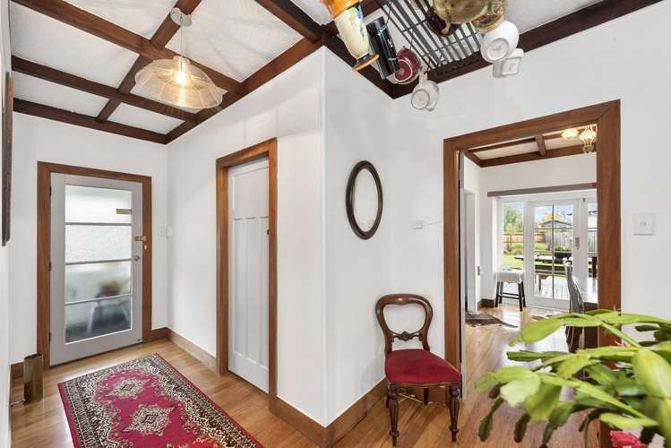 143 Peachgrove Road Hamilton East_5