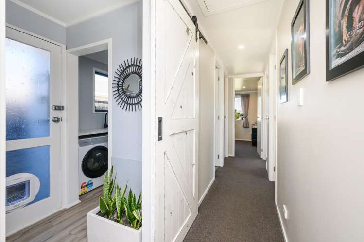 7 Colonial Place Kelvin Grove_15