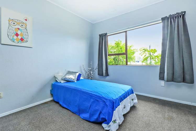 3 Stonehaven Street Flaxmere_12