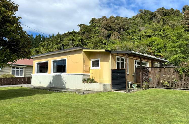 240 Marsden Road Greymouth_24