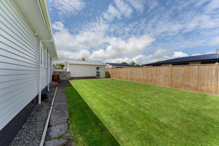 14 Margaret Street Levin_8