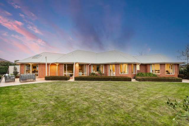 A Family Sanctuary On Becmead!