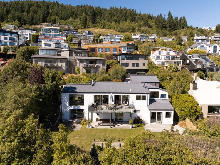 8 Poole Lane Queenstown_7