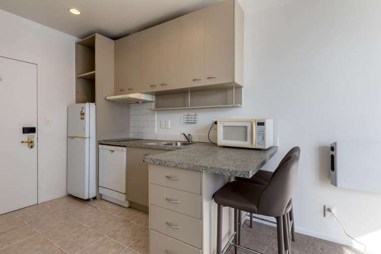 7d/50 Eden Crescent Auckland Central_3