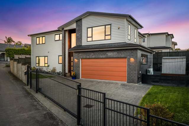 Style & Space Meet Double Westlake Prestige