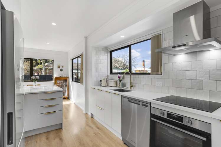 4a Coronation Road Mangere Bridge_5