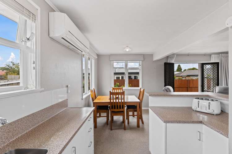 8 Le Quesne Place Fairfield_6