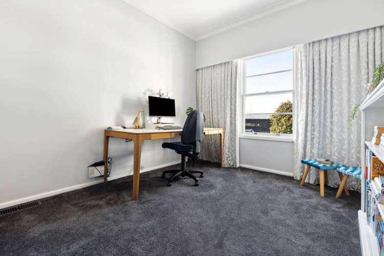 152 Edinburgh Street Pukekohe_21