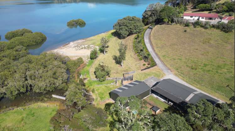 215 Kempthorne Road Russell_3