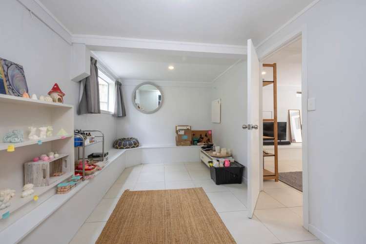 8 Withers Road Glen Eden_14