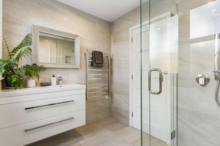 5 Ninian Street Kelburn_13