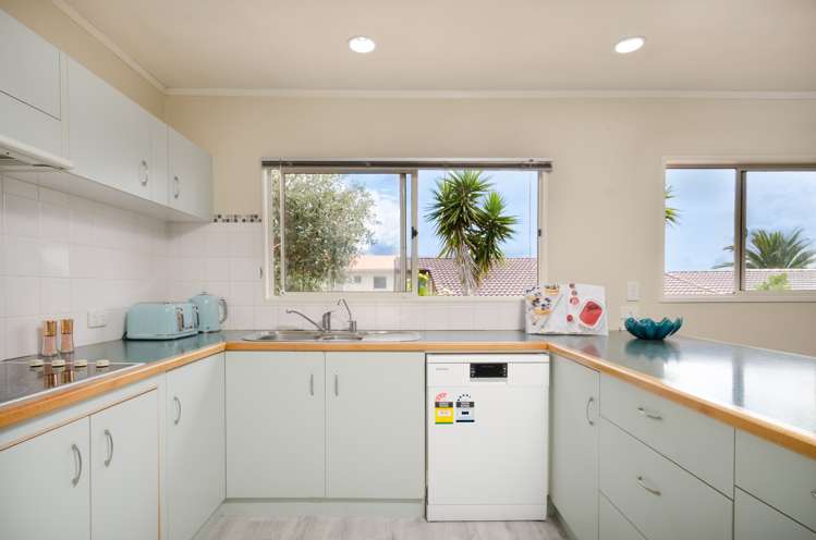 17a Te Atatu Road Te Atatu South_5