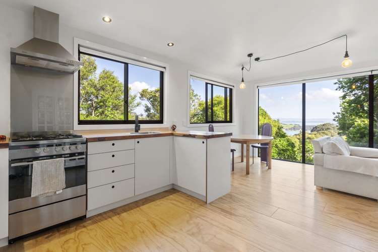 132 Fairview Crescent Omiha_8