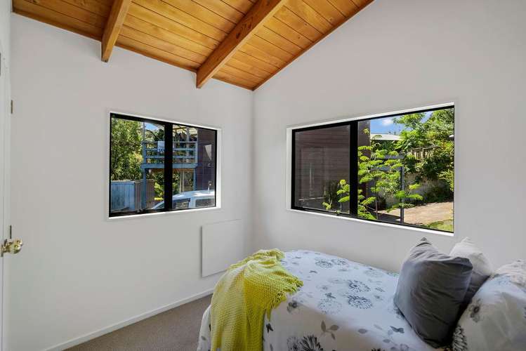 1/55 James Evans Drive Northcote_17
