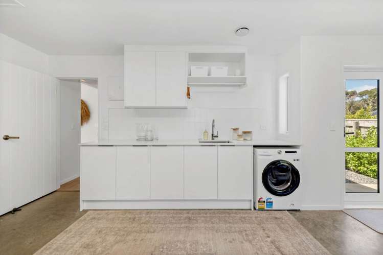 16 Arthur Wright Place Maraetai_27