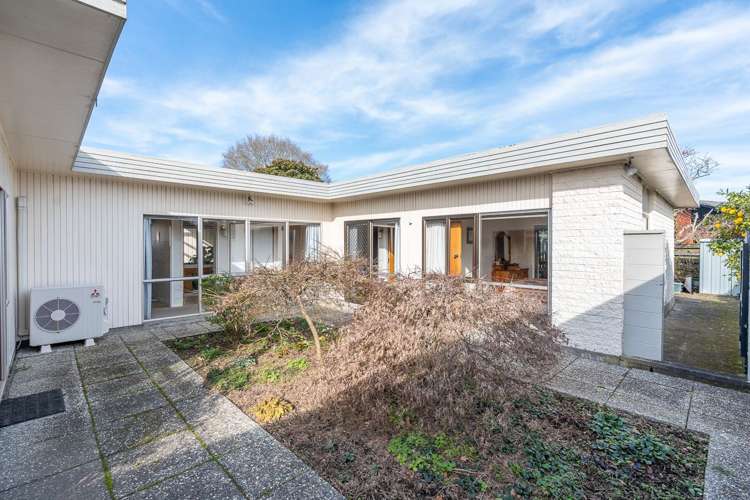 31 Bernard Street Chedworth_26