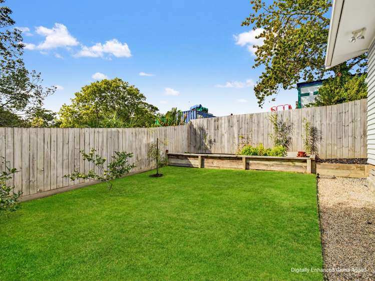 48 Stottholm road Titirangi_16