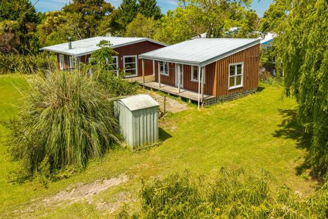 Rustic Charm In The Heart Of Tasman Village