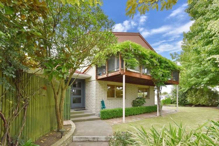 2 Springmead Place Hornby_20