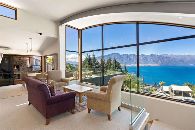 3 Caples Place Fernhill/Sunshine Bay_21