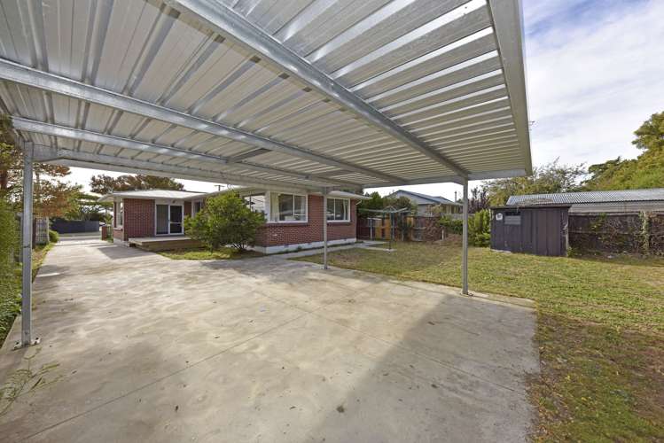 178 Shortland Street Aranui_22