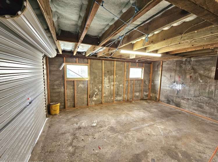 10 Paritutu Road 2164_25