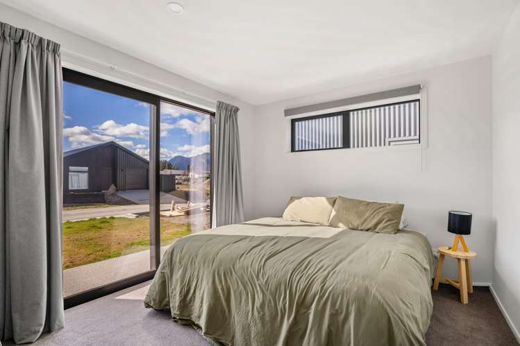 22 Riley Street Lake Hawea_6