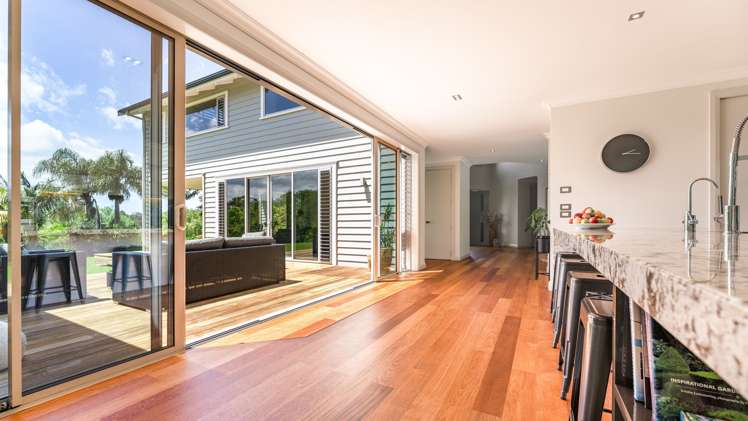 851 Ridge Road Riverhead_14