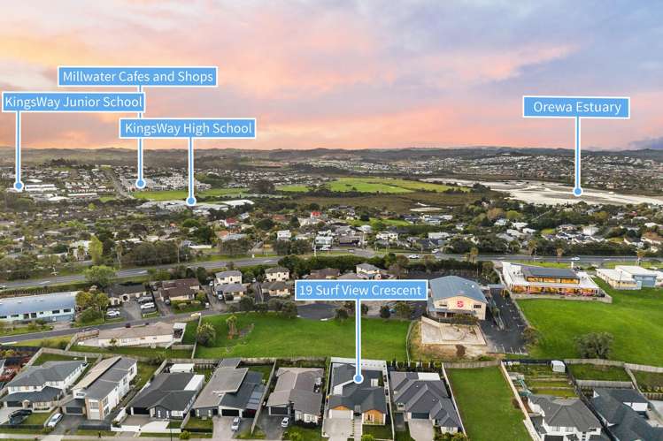19 & 19A Surf View Crescent Red Beach_30