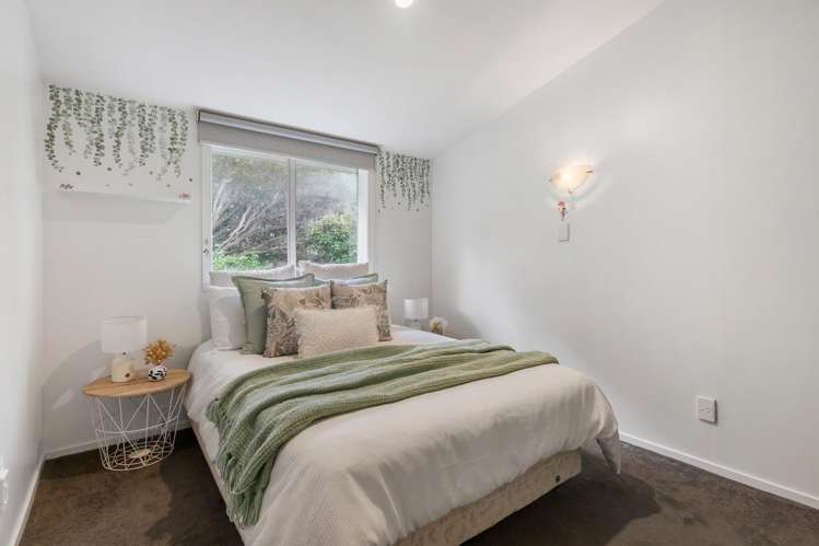 20/125 Queens Drive Lyall Bay_6