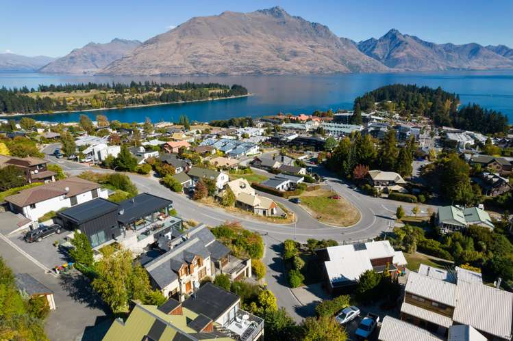 1b Poole Lane Queenstown_21