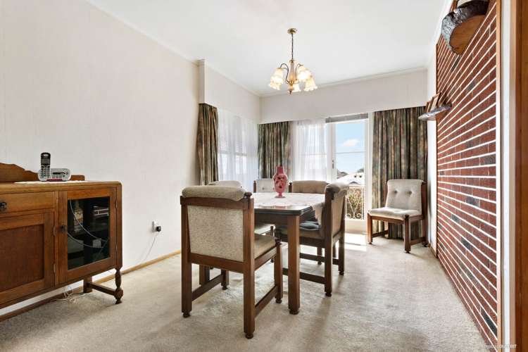 11 Exminster Street Blockhouse Bay_9