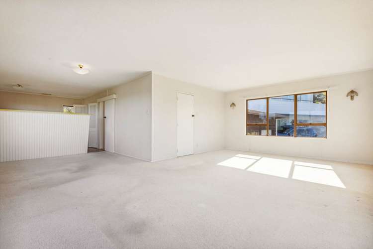 2/121 Monarch Avenue Hillcrest_4