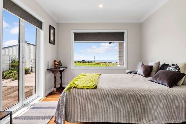 6 Tram Gully Road Awhitu_18