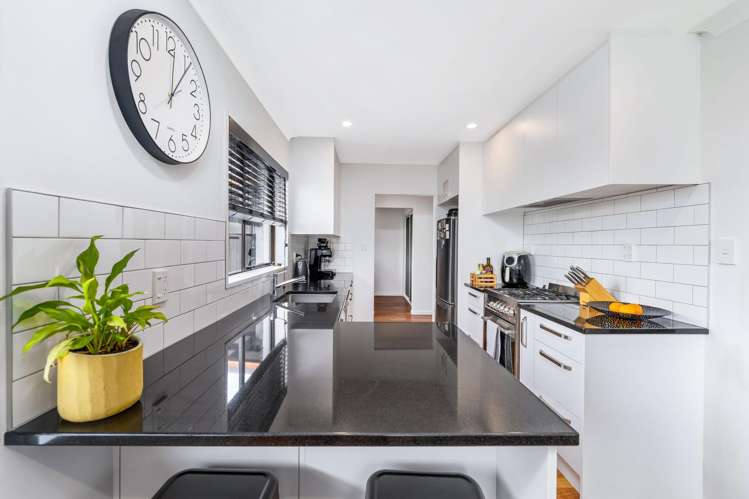 25 Westfield Avenue Templeton_1