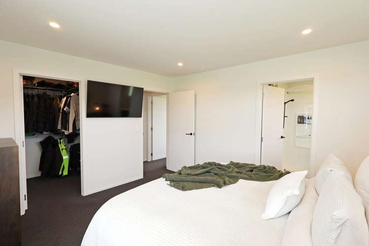 25 Glenda Place Seaward Bush_16