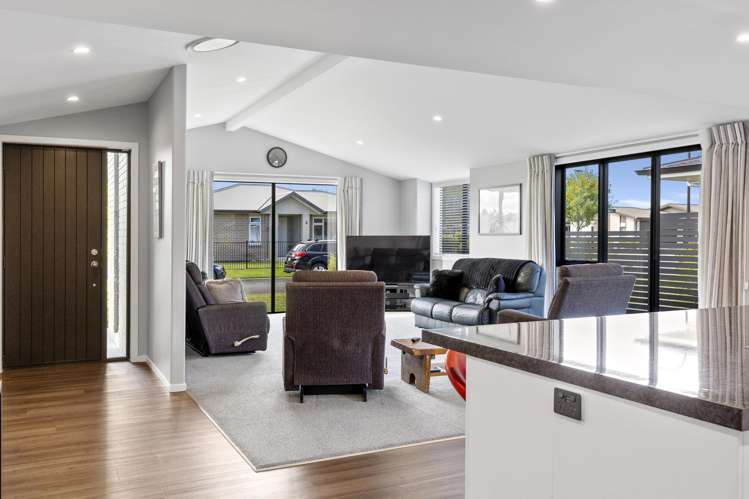 26 Bastille Court Rangatira Park_9