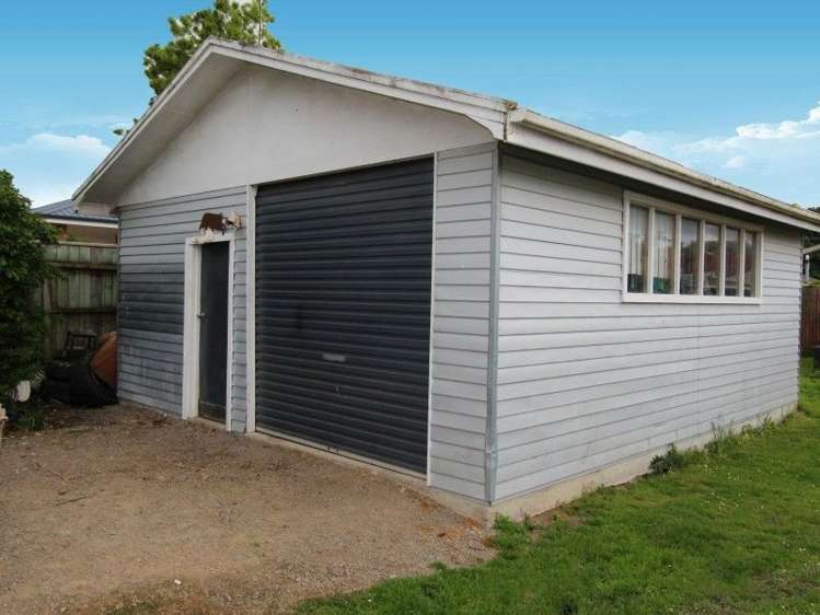 64 Tyndall Street Pahiatua_10