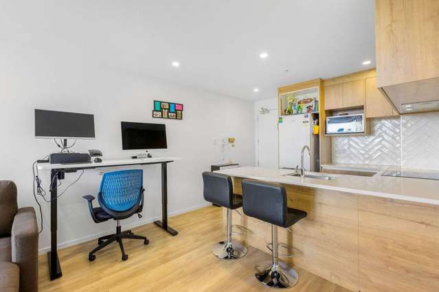 305C/553 Glenfield Road Glenfield_4