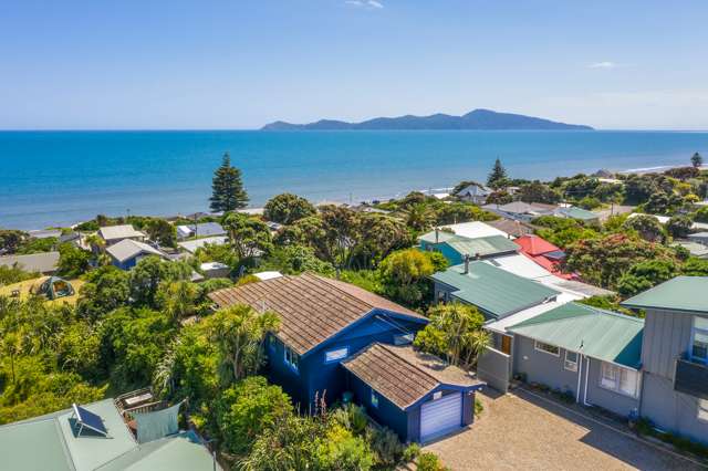 145 Wellington Road Paekakariki_3