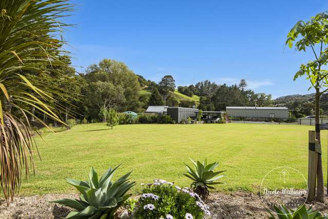 3212 Paparoa-Oakleigh Road Paparoa_1