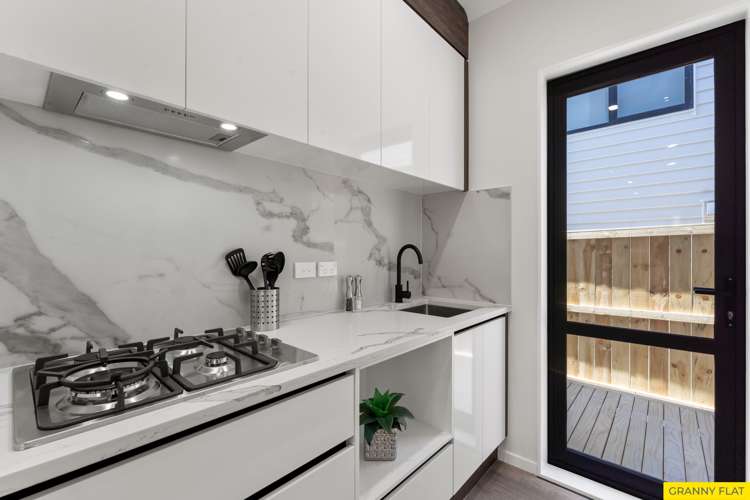 82 Charlestown Drive Flat Bush_17