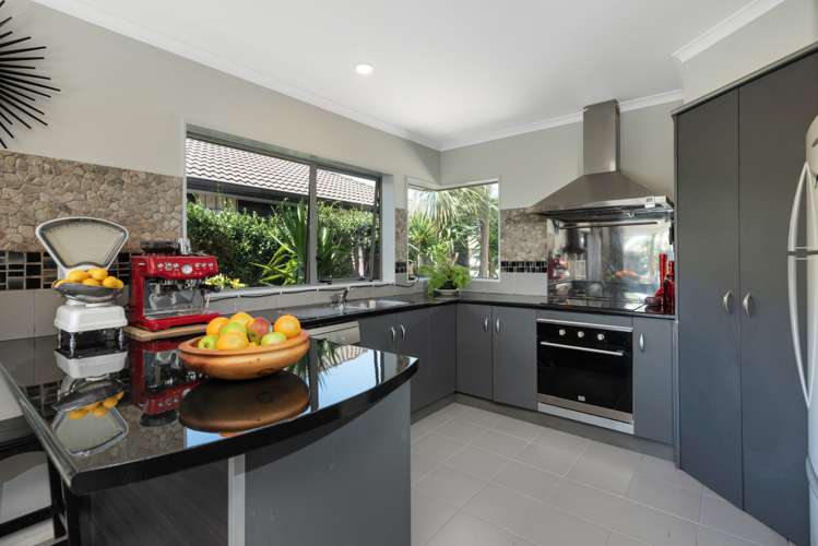 20 Waterford Park Drive Papamoa_1