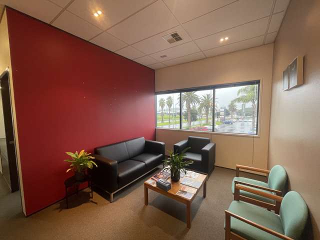 277 Te Irirangi Drive Flat Bush_2