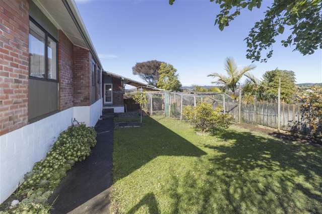 2 Tirohunga Drive Henderson_1