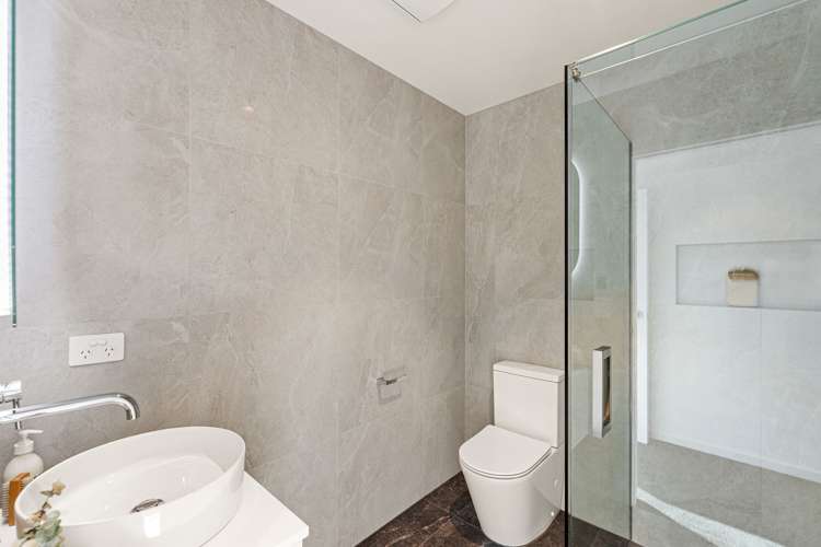 3/11 Carlton Mill Road Merivale_16