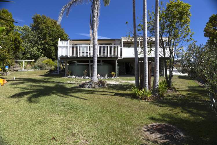 11 Whitecaps Place_4