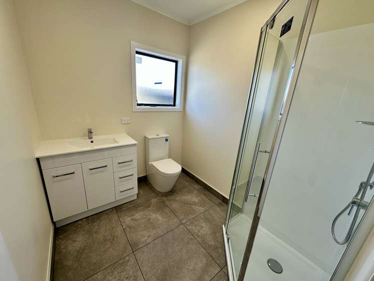 16 George Street Mangere East_5